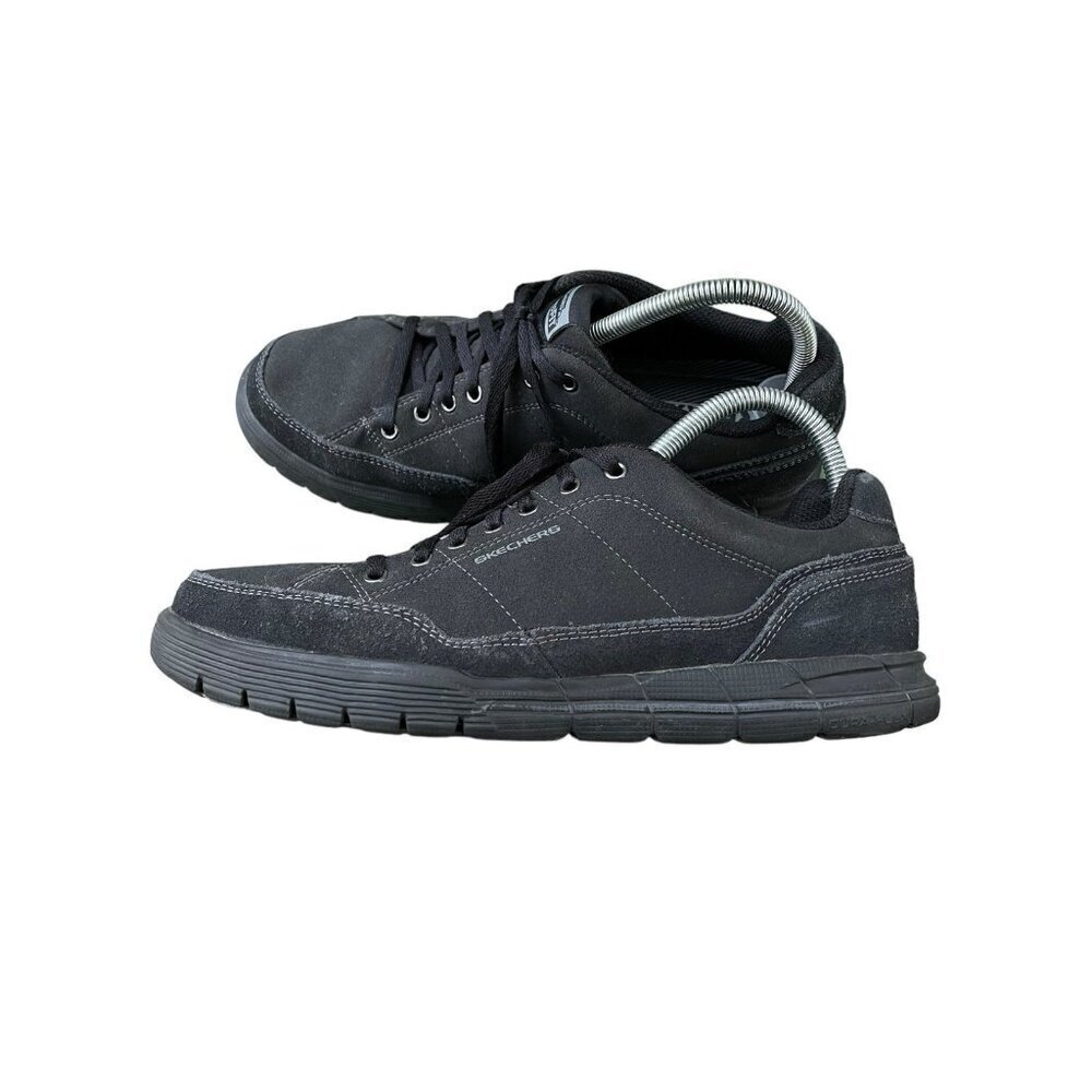 Skechers Relaxed Fit Leather Sneakers Shoes Men’s Size 9.5 Black